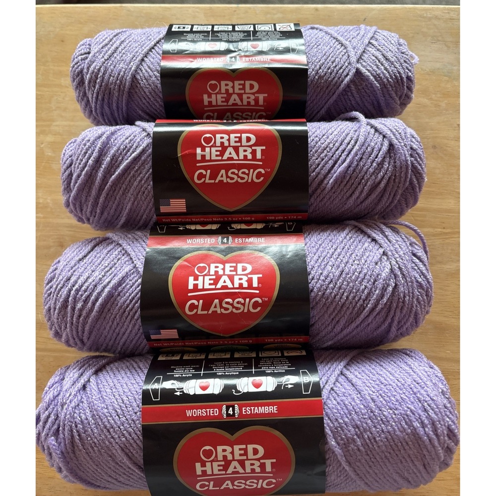 Red Heart Classic Yarn Light Lavender 0584 Lot 7134 4 Skeins Medium 4 Acrylic